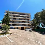 Apartment Sunandbed Cyes *